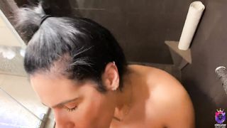 Gyönyörű spanyol barátnő házi pornó videója