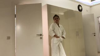 Orosz tini kicsike spiné popsiba kefélbe