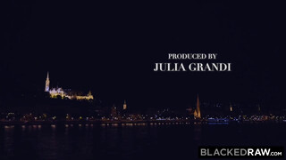 BlackedRaw - Emily Cutie két csoki pélót kap