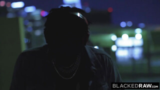 BlackedRaw - Mazzy Grace élvezi a hatalmas pélót