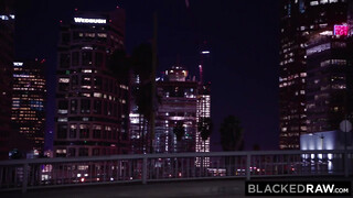 BlackedRaw - Skye Blue hármasban baszik