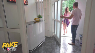 Fake Hostel - Tini csajok megkúrva rendesen