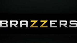 Katrina Jade dupla faszival kúrel - Brazzers