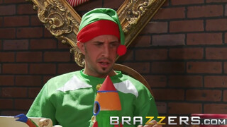 BRAZZERS - Cosplayes hapsi keféli a milfeket