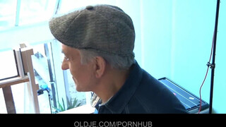 Oldje - Dupla idős bájdorong a fiatal csajnak