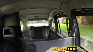 FakeTaxi - Dögös lengyel hölgyemény meghágva
