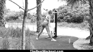 TheRealWorkout - Fitnesz vlogger és a méretes pöcs esete