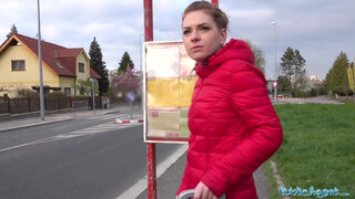 Public Agent - Amatőr bige pénzért megrakva