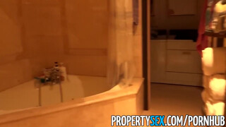 PropertySex - gyönyörű csoki ingatlanos és a vásárló