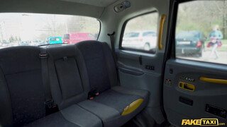 Fake Taxi - Francia escortos nőci megdugva