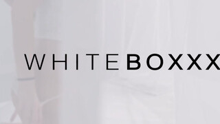 WhiteBoxxx - Tina Blade a kicsike keblű horvát lány