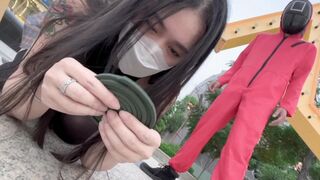 Swag daisybaby alaposan szexel a squid game felnőtt verziójában